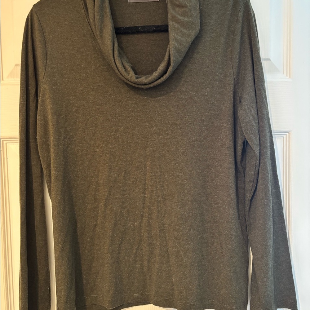 Olive Green Liz Claiborne scoop neck